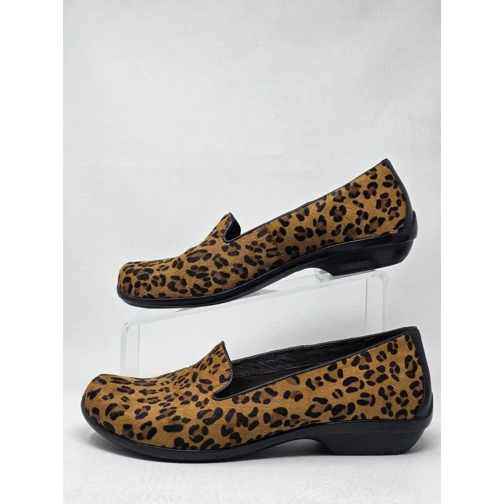 Dansko Olivia Womens EU 39 US 8.5-9 Leopard Print Calf Hair Flats Comfort Shoes